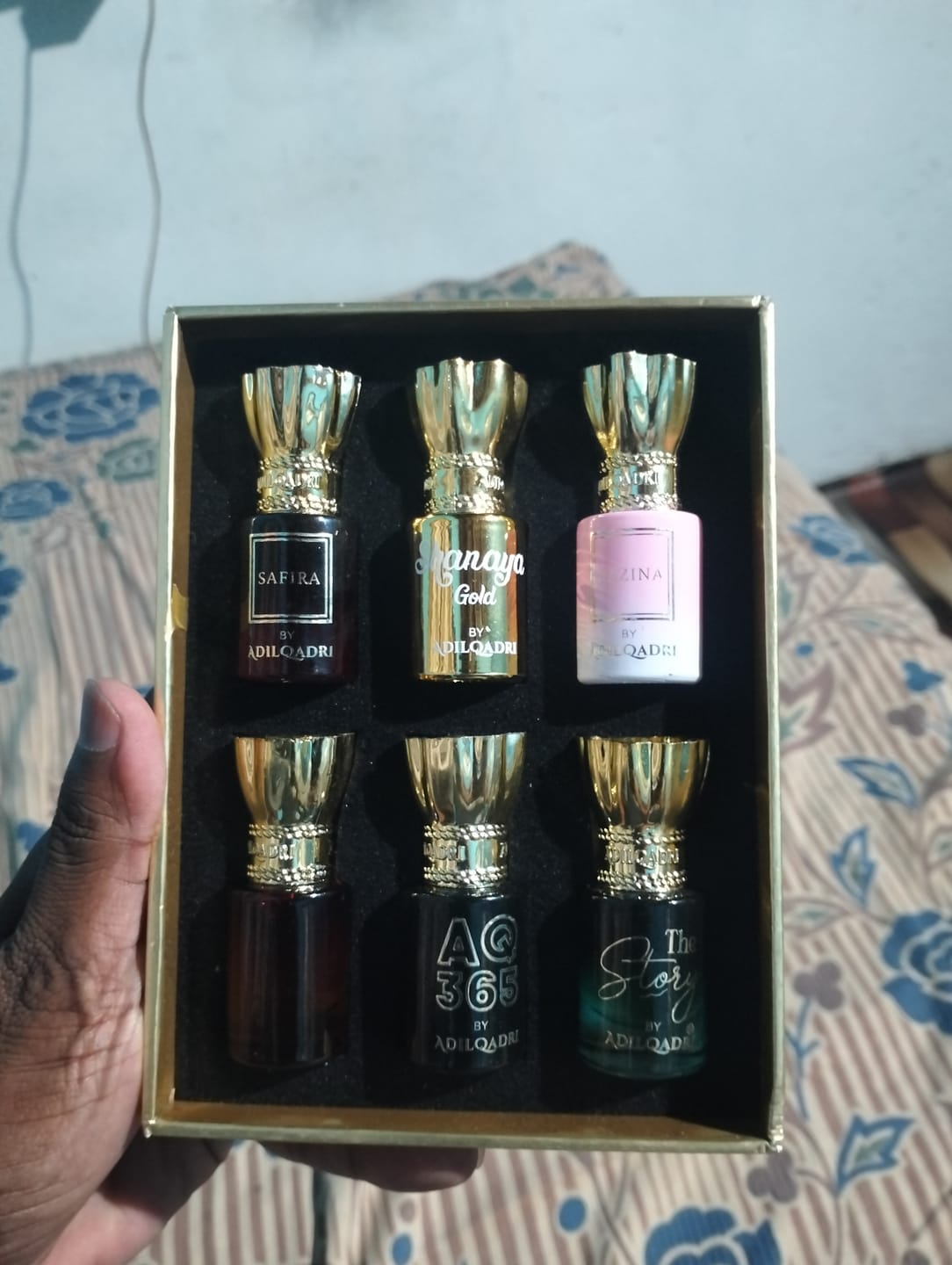 Customer photo review of Essensia Luxury Attar Perfume Gift Set (6 x 5.5Ml)