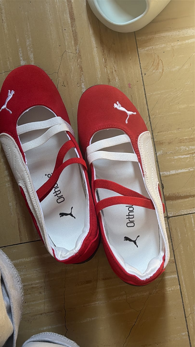 Customer photo review of Puma Speedcat Rojo Blanco Mujer | Estilo ballet sport moderno