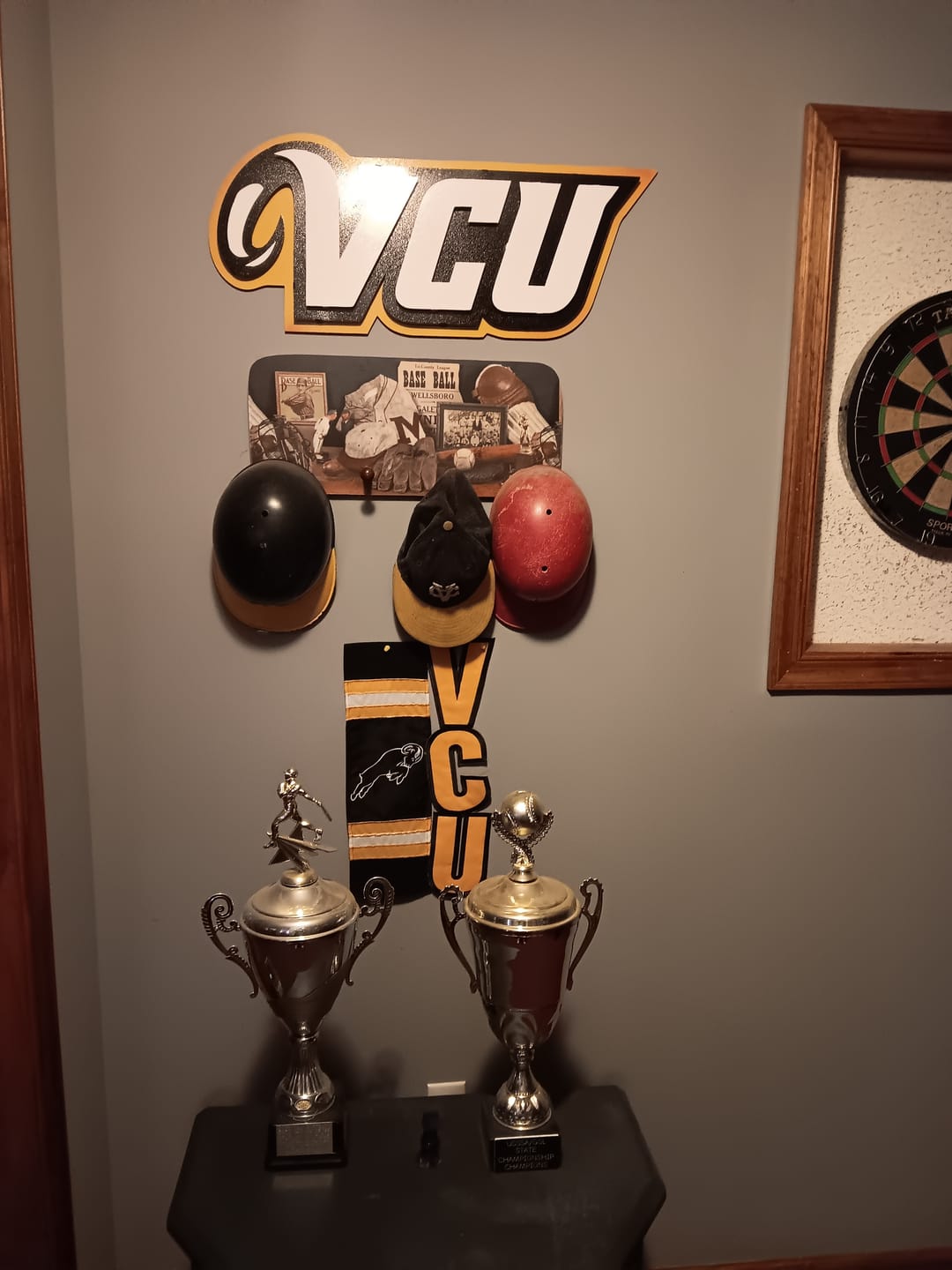 Customer photo review of Virginia Commonwealth Rams "VCU" 3D Vintage Metal Wall Art