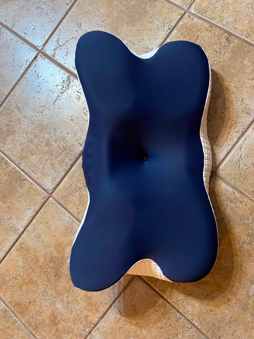 Customer photo review of NIVA Cervical Pillow® Almohada Cervical