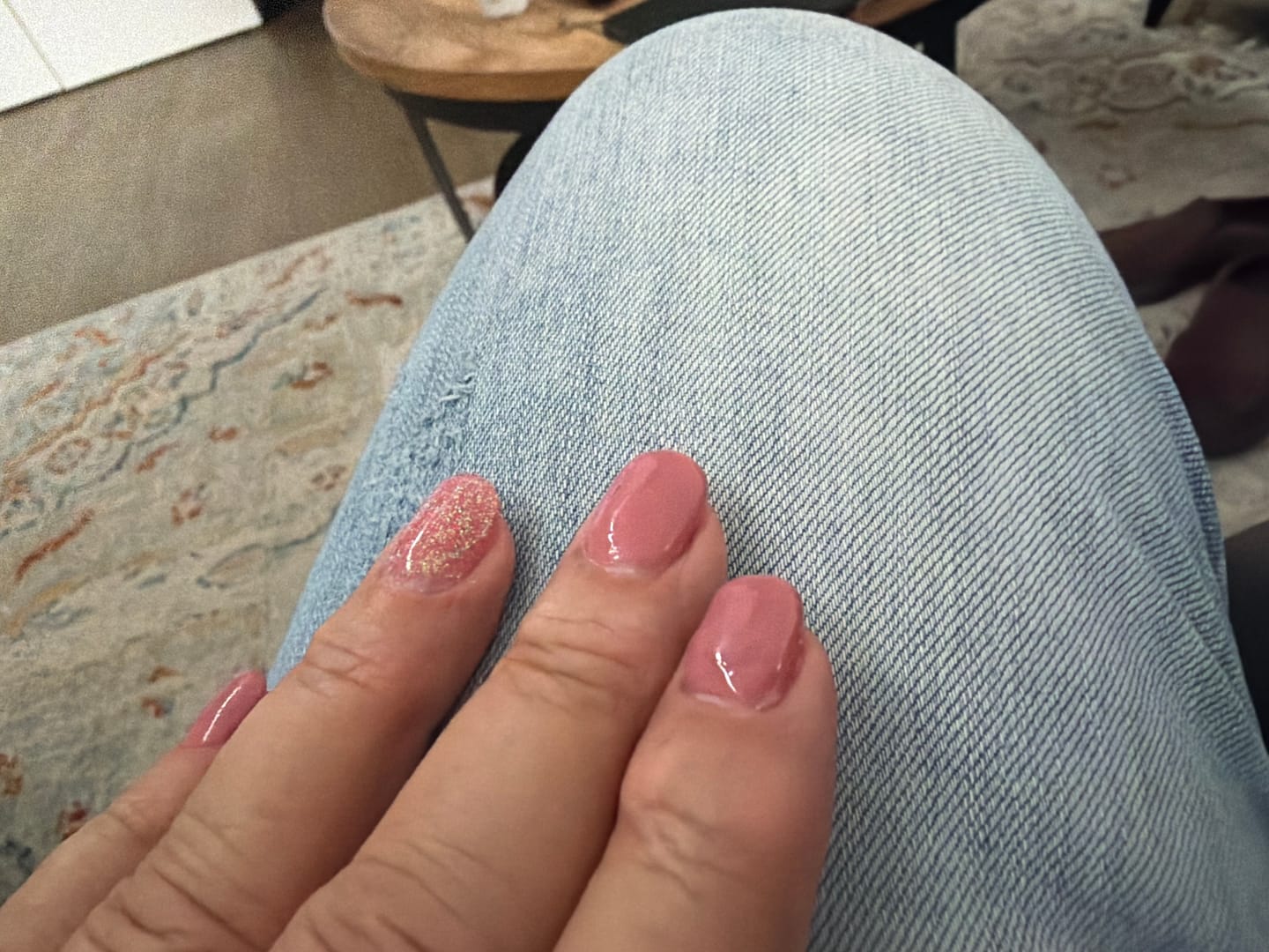 Customer photo review of Rose Sparkle Dipping Powder