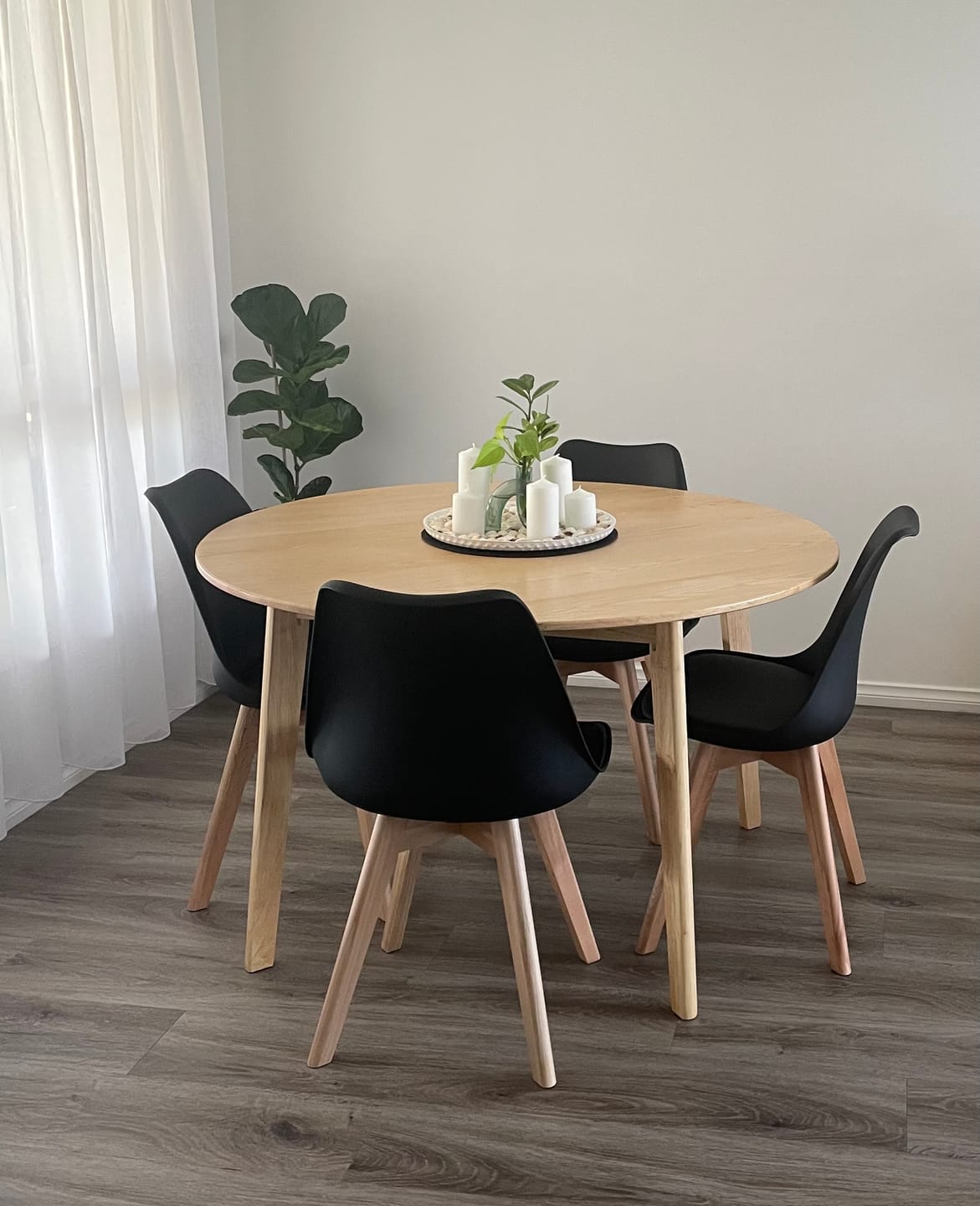Customer photo review of Dining Table Round Rubberwood Base 100cm and 120cm