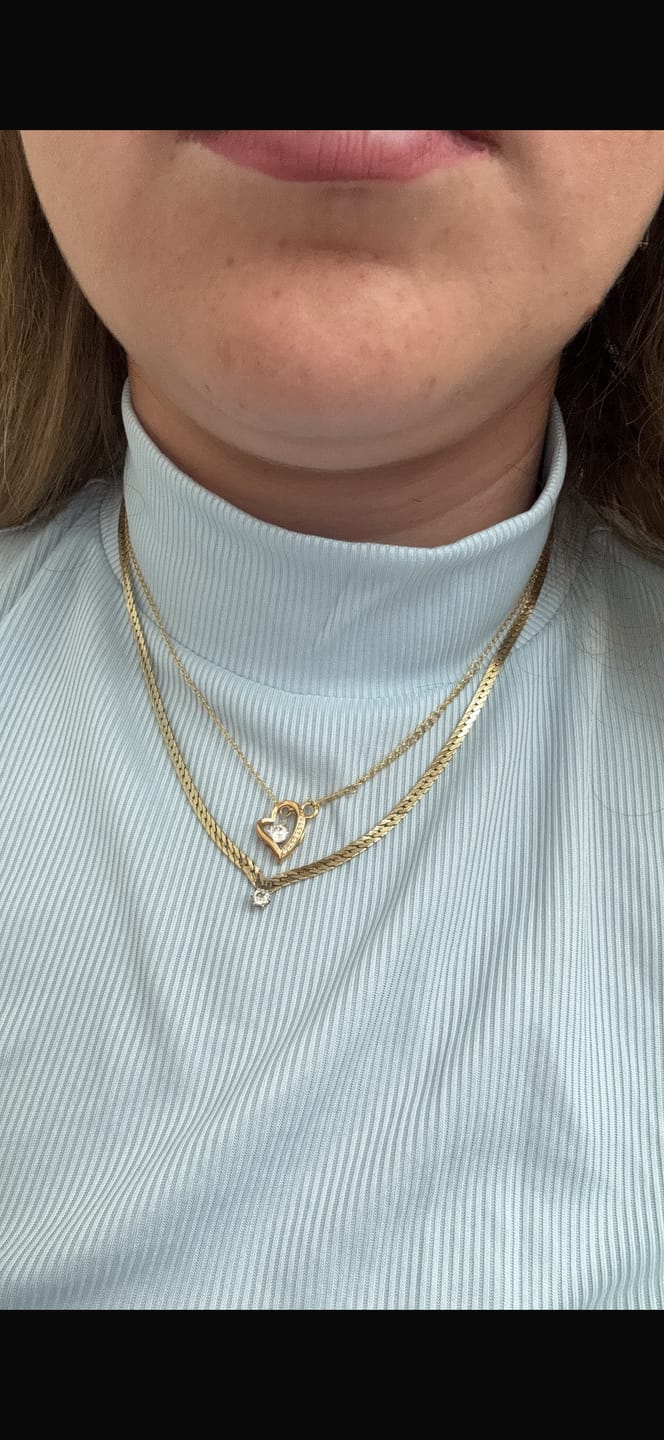 Customer photo review of מתנה לאישה - שרשרת לאישה עם ברכה והקדשה מרגשת