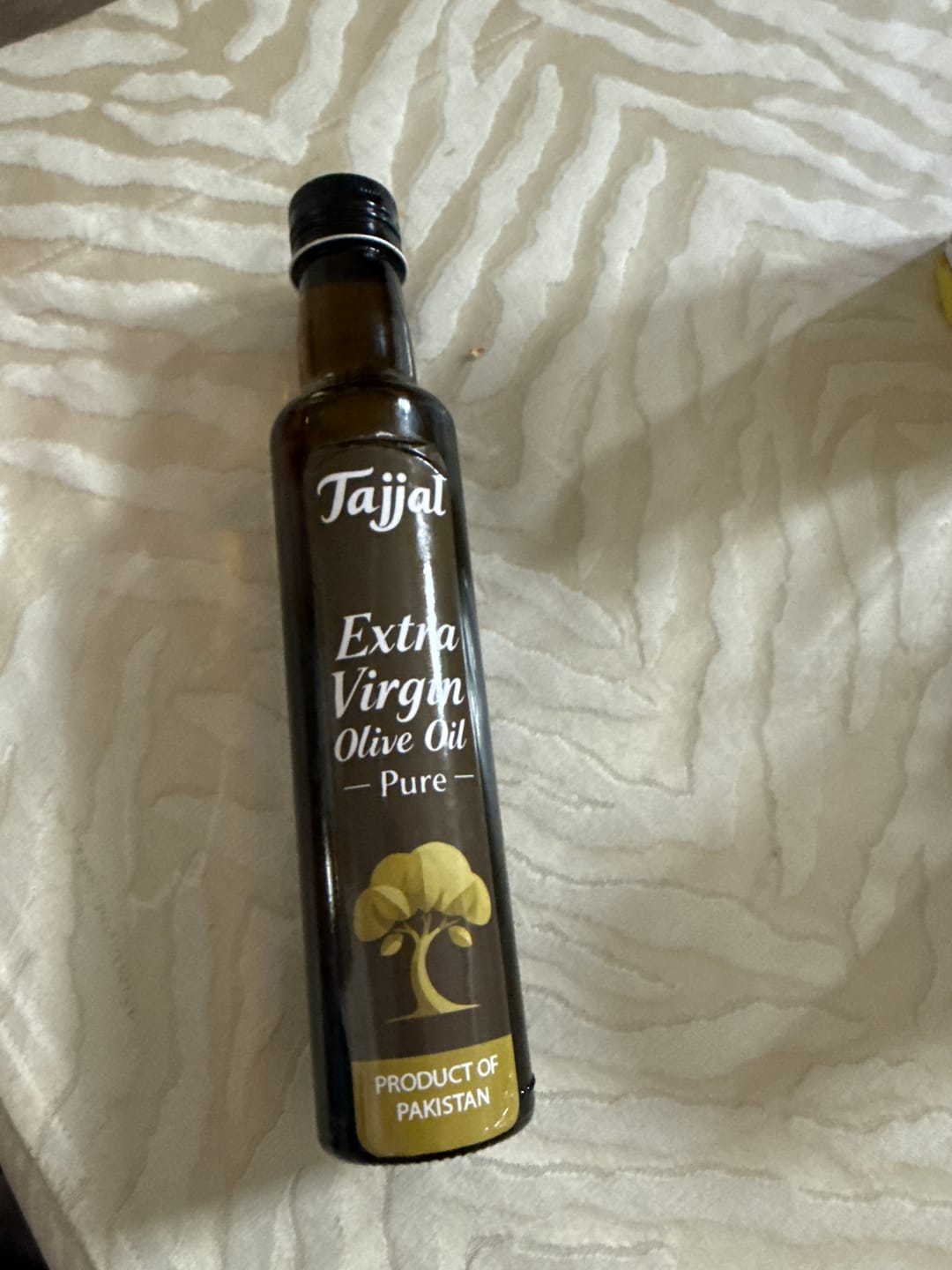 Customer photo review of Organic Extra Virgin Olive Oil - Glass Packing