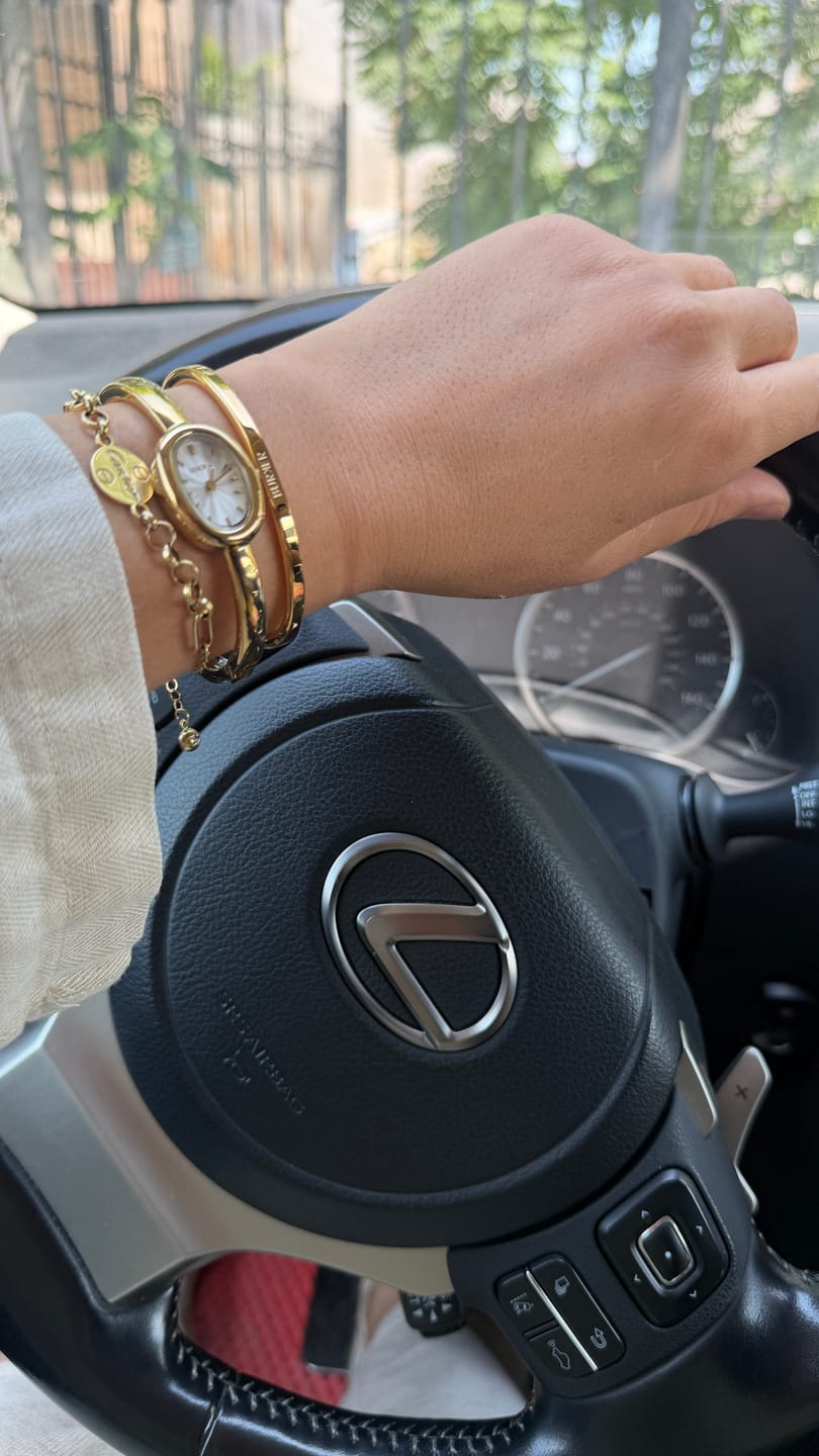 Customer photo review of Diana Petite Gold White