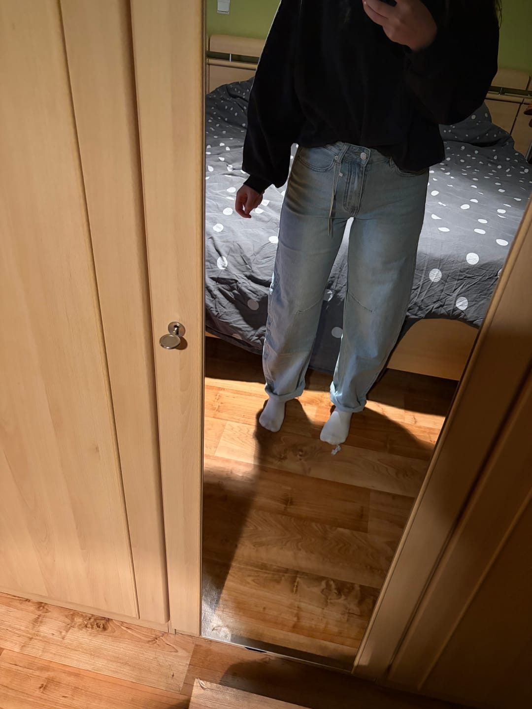 Customer photo review of FRANKIE BALLOON FIT JEANS - LIGHT BLUE