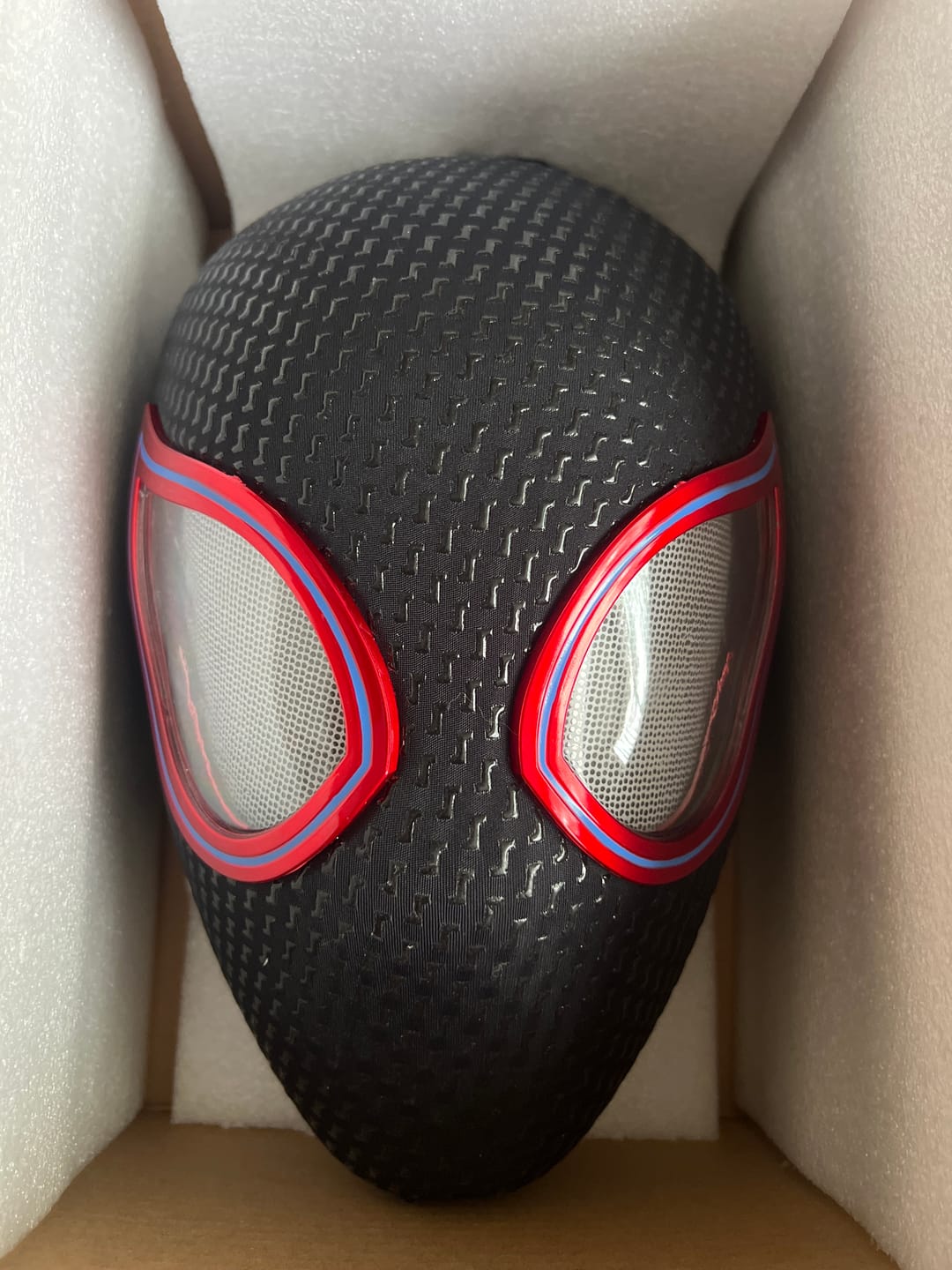 Customer photo review of Moving Lenses Spider-Man: Into The Spider-Verse Miles Morales MasK