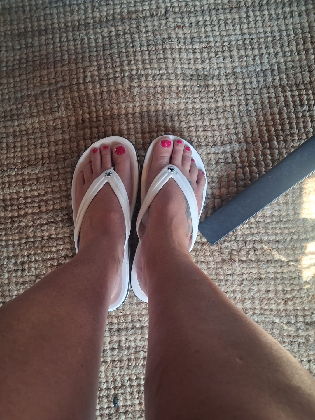 Customer photo review of Unisex Crocs Crocband Flip