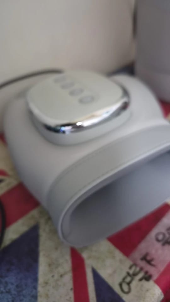 Customer photo review of Massagehandschuh – Kompression & Wärme für deine Hände