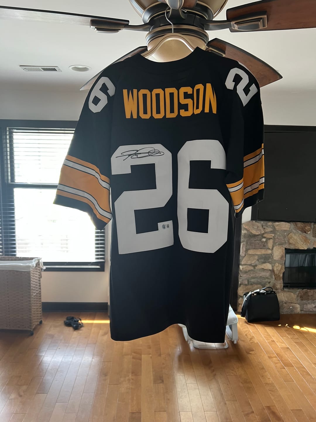 Customer photo review of Rod Woodson Autograph Signing