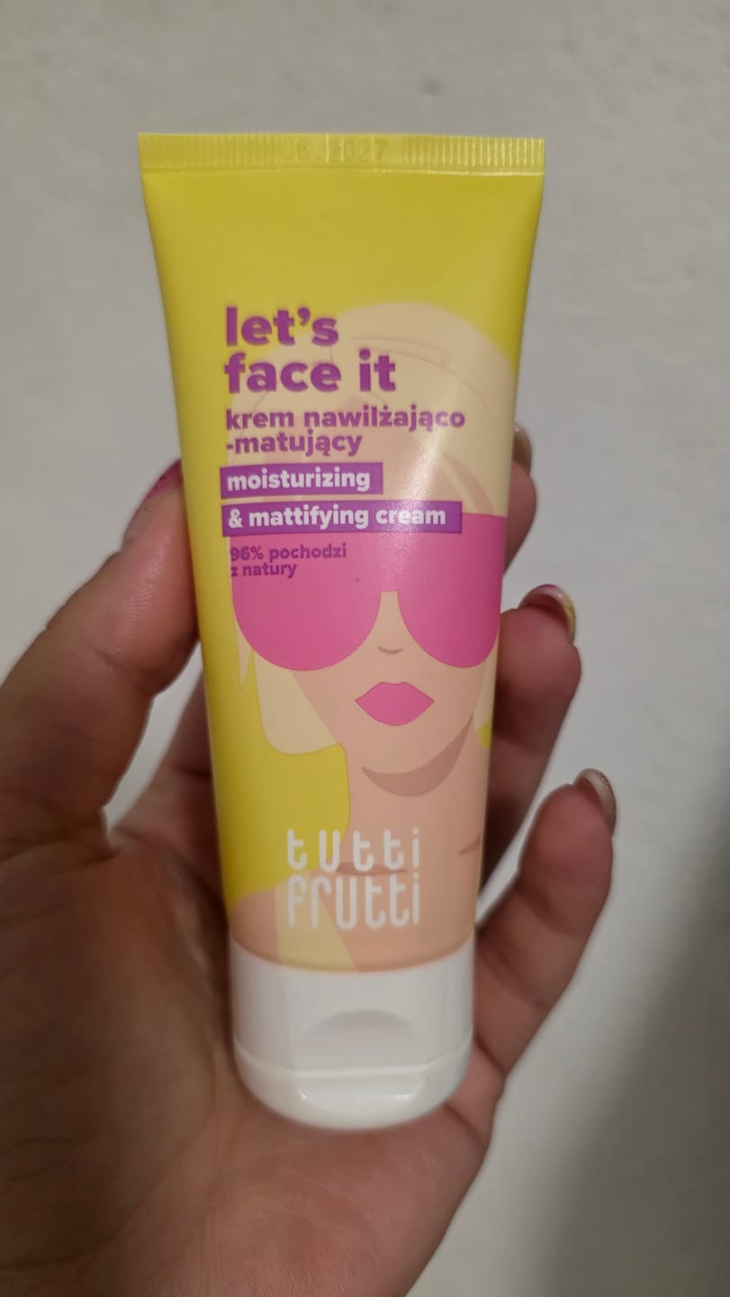 Customer photo review of Хиалуронова Киселина 1% хидратиращ матиращ крем + Nutri Shot E+F Farmona Tutti Frutti Let's Face it