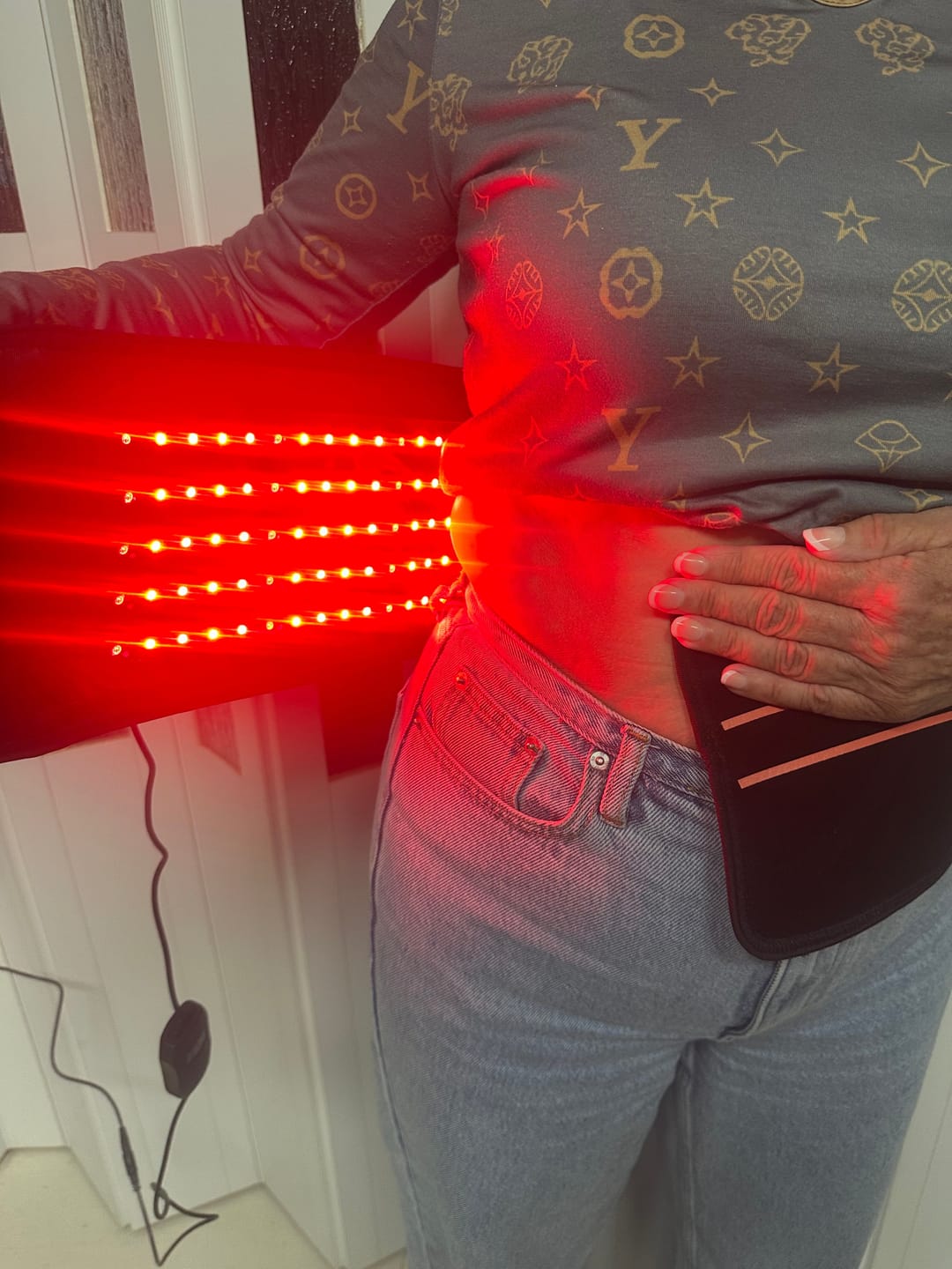 Customer photo review of Red Light Therapy Belt With 1064nm Laser