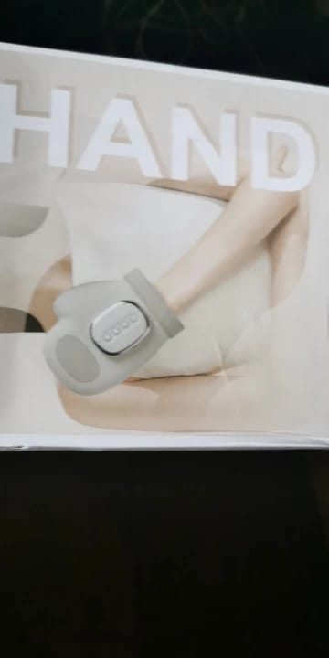 Customer photo review of Massagehandschuh – Kompression & Wärme für deine Hände