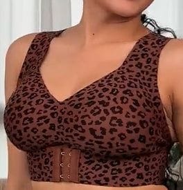 Customer photo review of Front Closure Cross-Back Wireless Posture Bra
