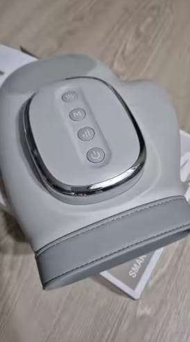 Customer photo review of Massagehandschuh – Kompression & Wärme für deine Hände