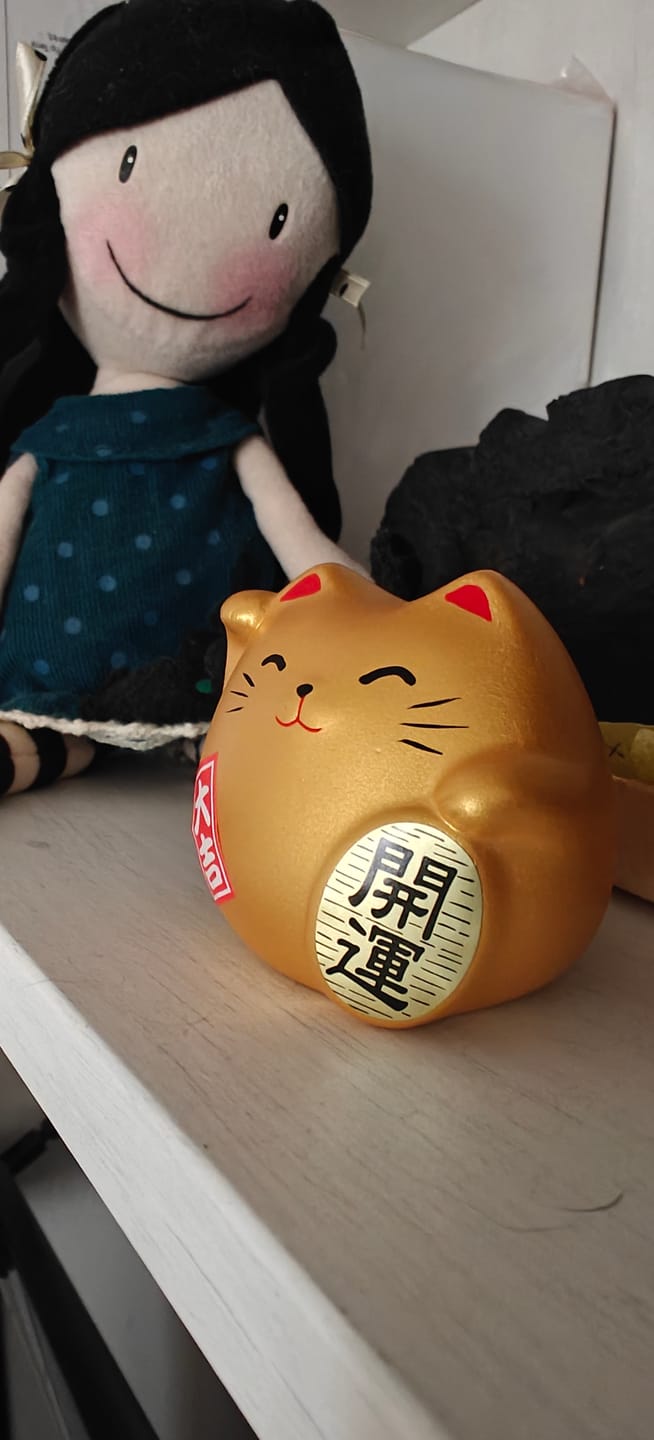 Customer photo review of Maneki Neko Redondo Oro