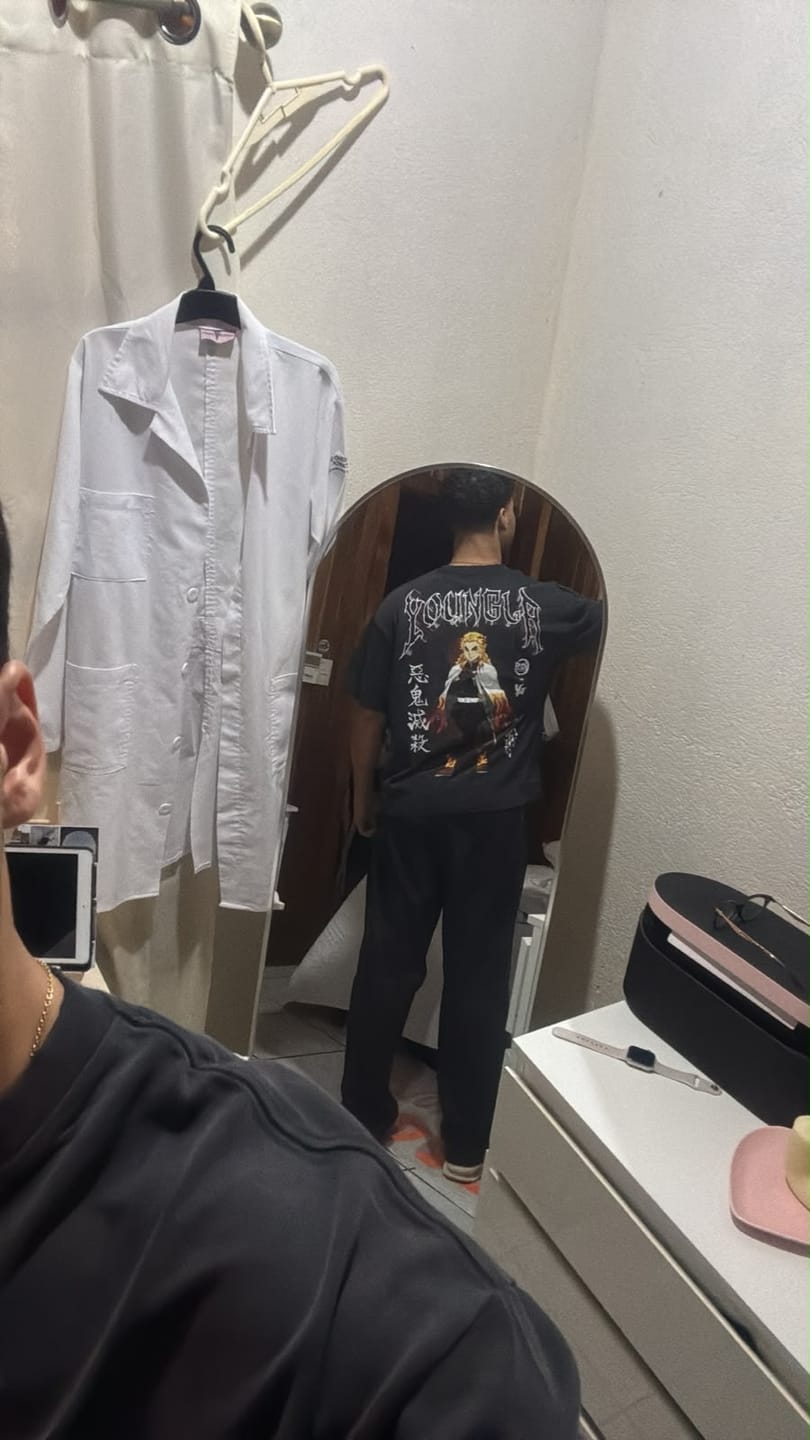 Customer photo review of 4266 - Demon Slayer: Kimetsu no Yaiba - Character Tees