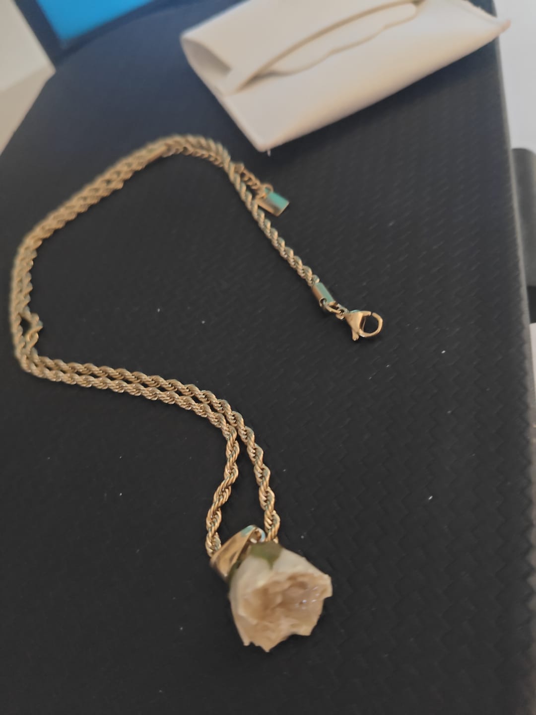 Customer photo review of Collana "Proteggimi sempre"