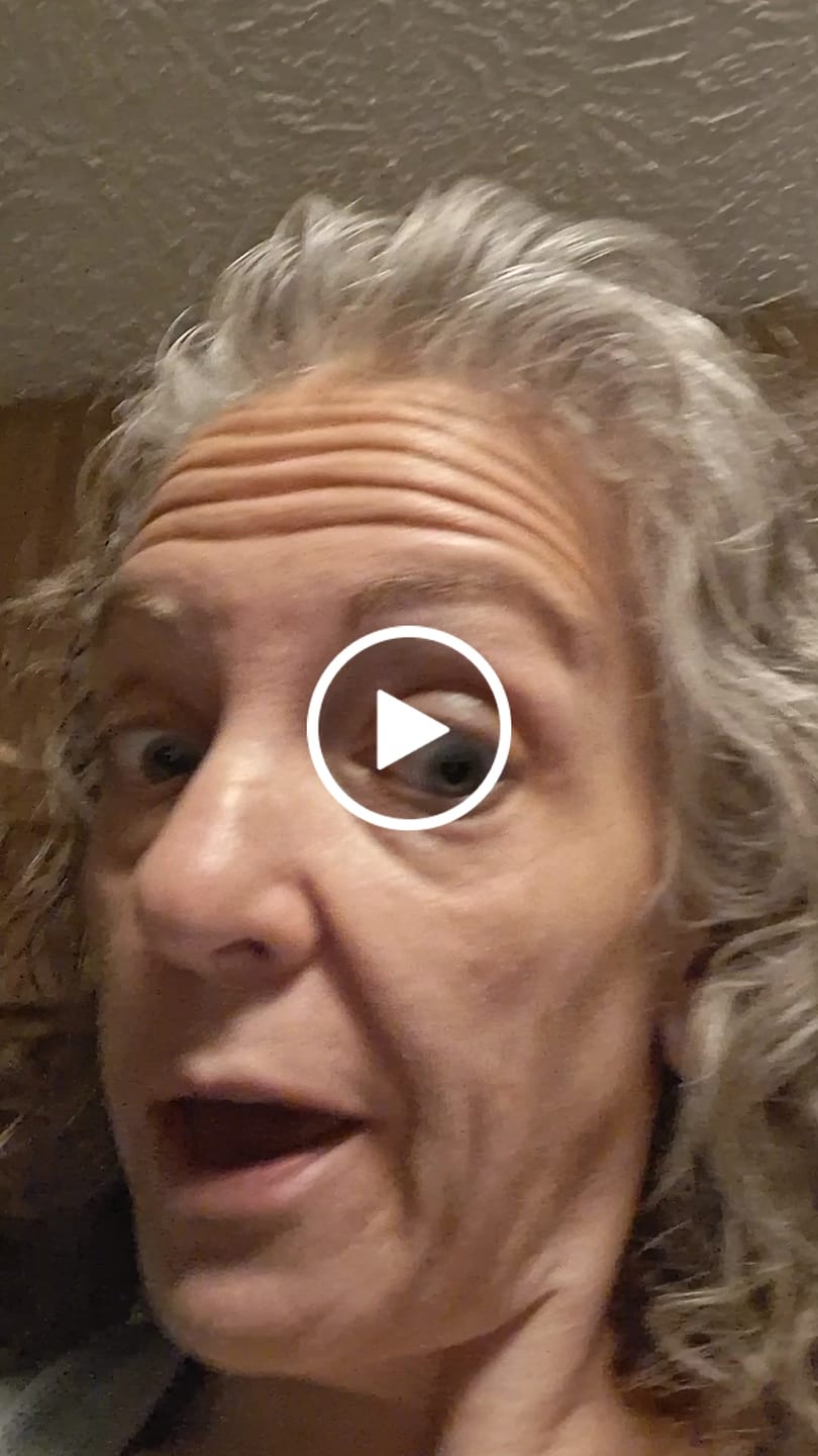 Customer video review of Macalat Quinoa Crunch Bar