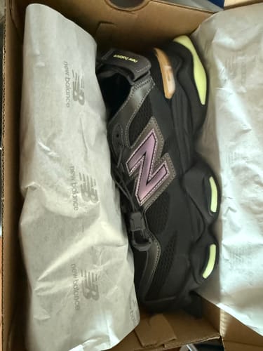 Customer photo review of New Balance U9060 Summer Black Afterglow U9060915