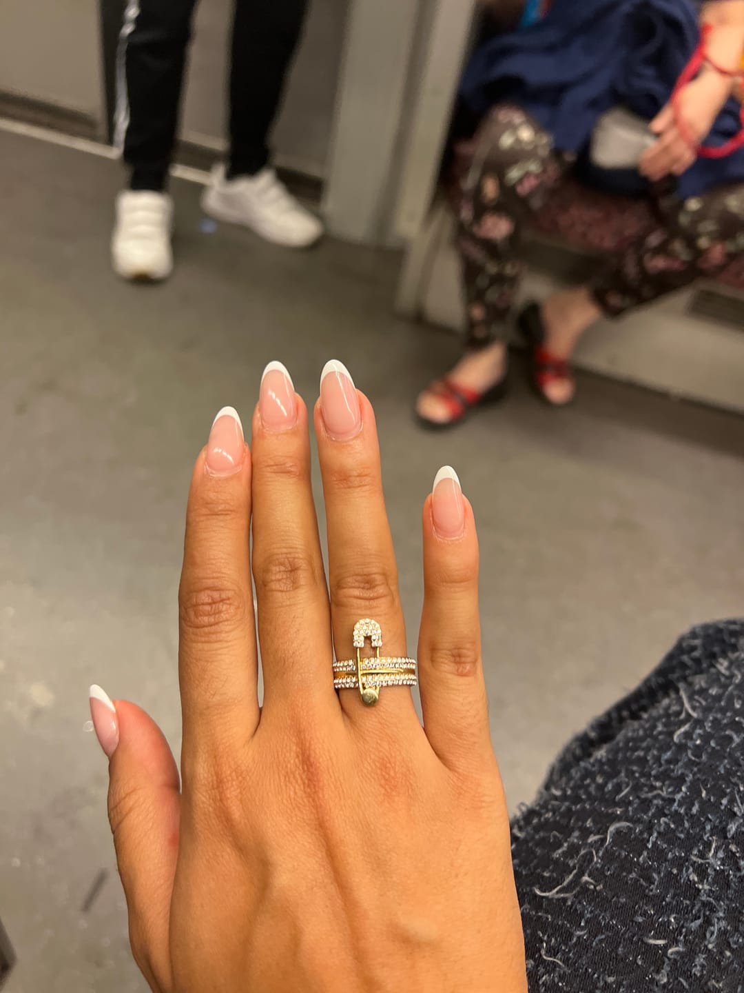 Customer photo review of Pave Flow Safety Ring 14K Vergoldung