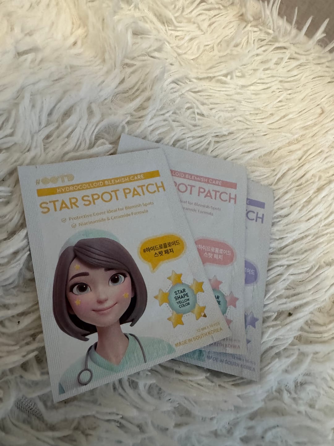 Customer photo review of Хидроколоидни стикери против акне с Ниацинамид OOTD Star Spot Patch