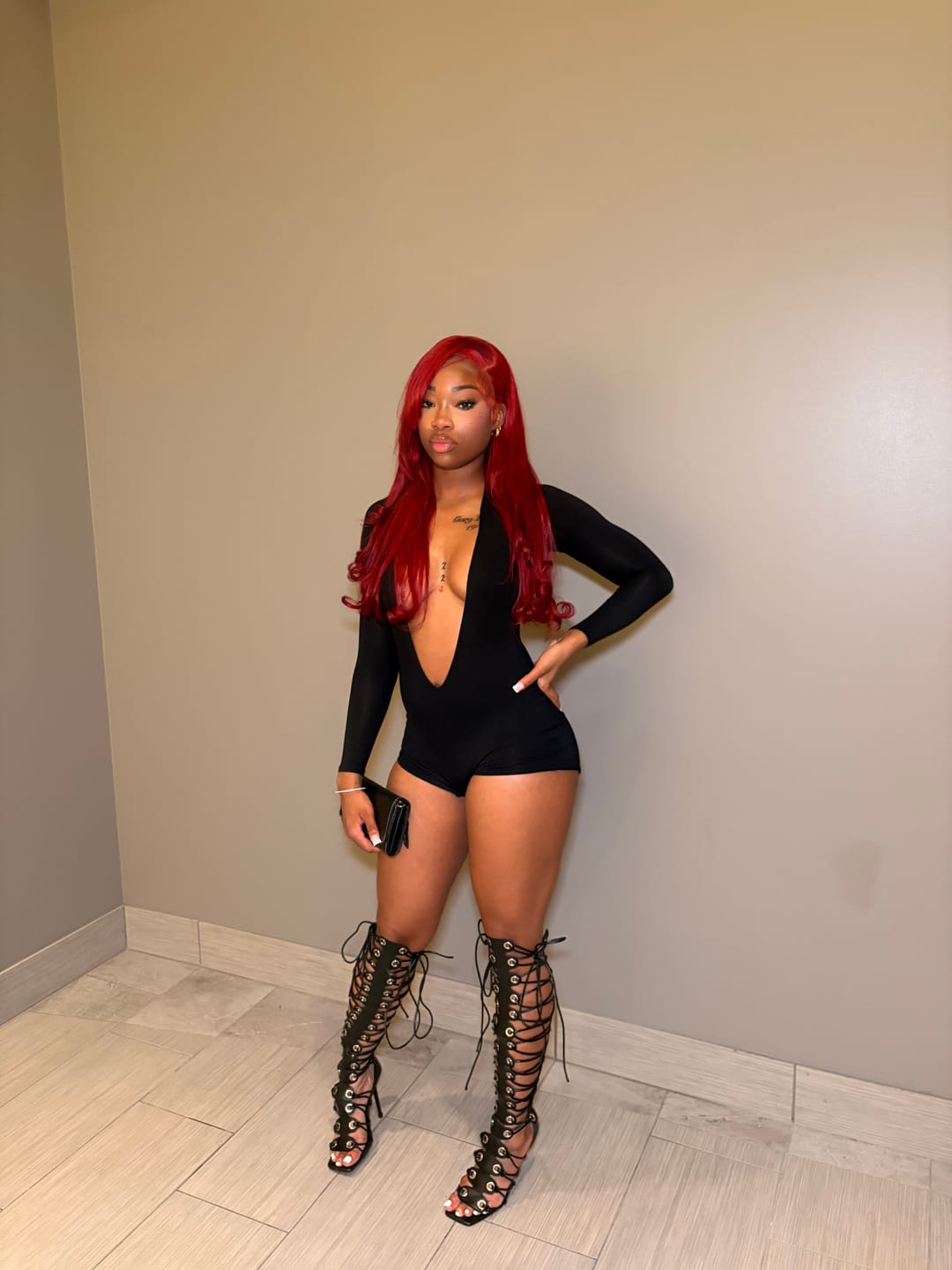 Customer photo review of Nadia Short bodysuit — Black