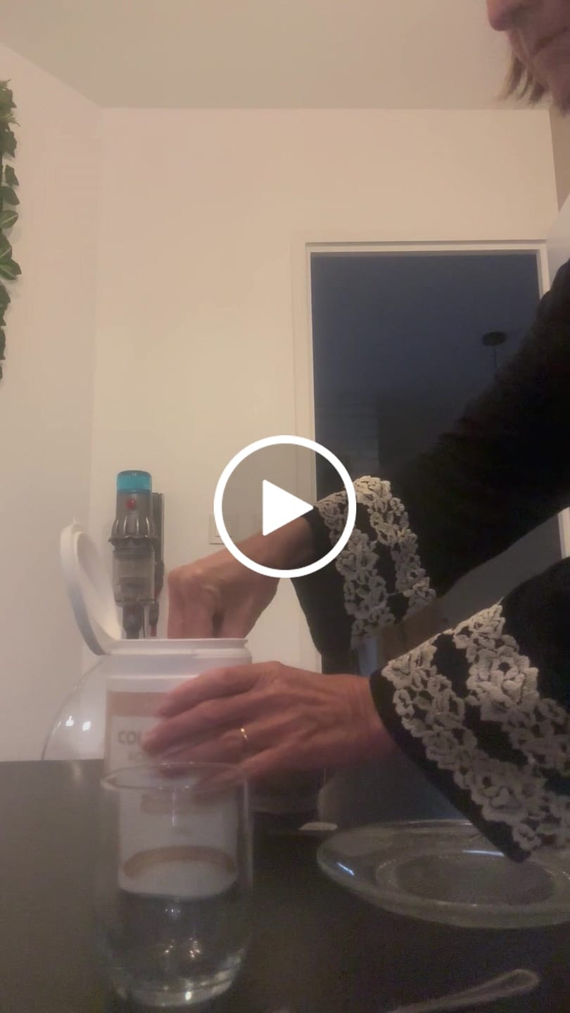 Customer video review of COLLAGÈNE MARIN NATICOL® / ACIDE HYALURONIQUE (EN POUDRE) - 300G