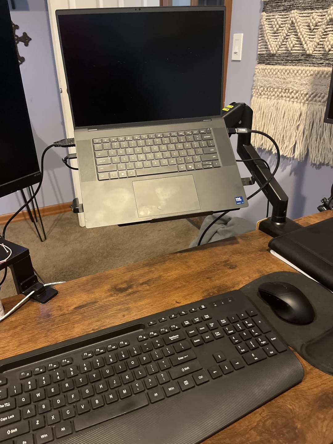 Customer photo review of 2-in-1 Laptop & Monitor Desk Mount