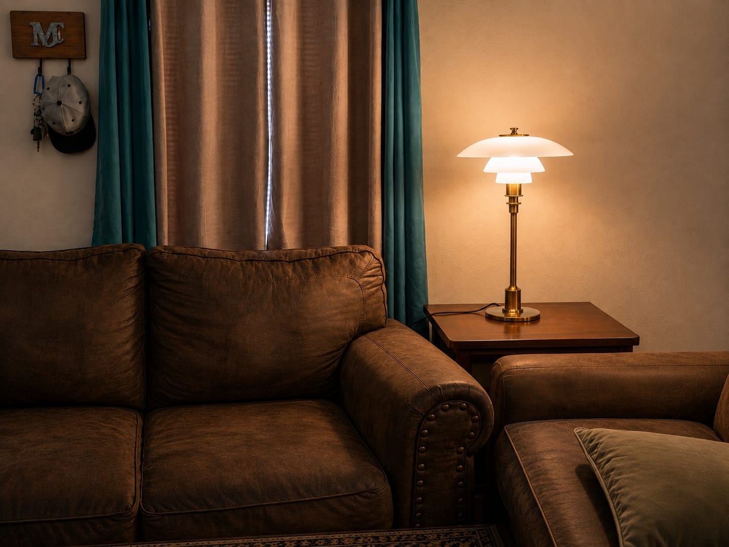 Customer photo review of Danish Design Table Lamp