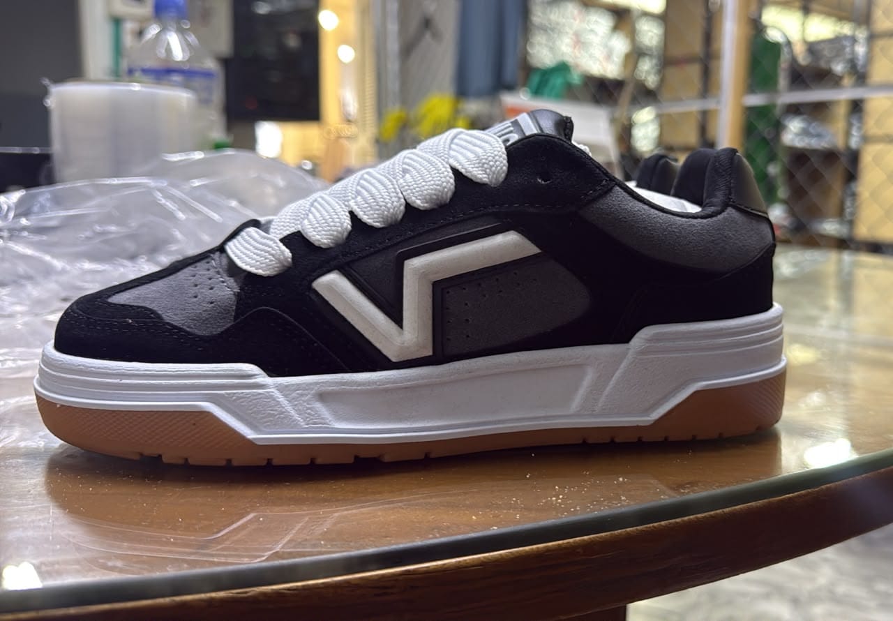 Customer photo review of VANS UPLAND