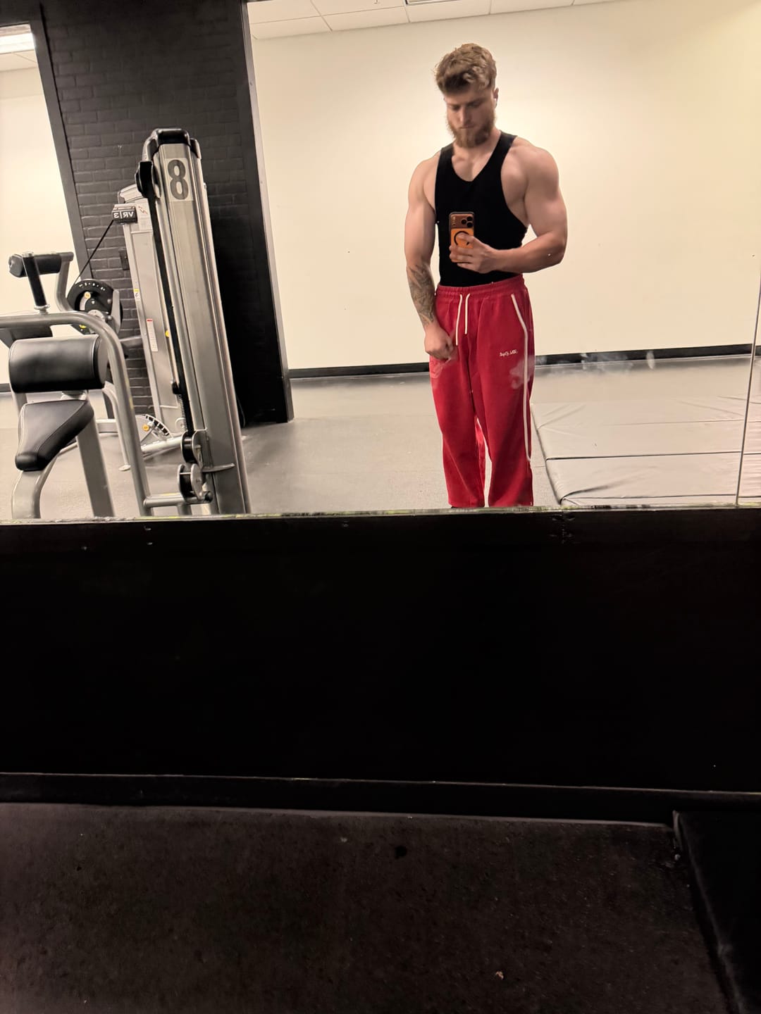 Customer photo review of 2176 - Golden Era Piping Joggers