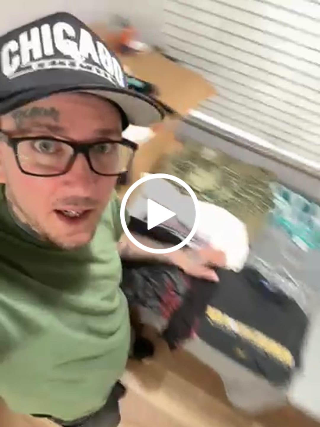 Customer video review of Trendy Tees Bale