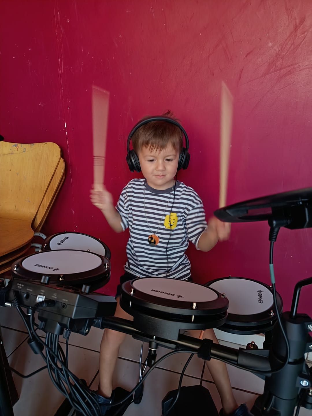 Customer photo review of Donner DED-80 Baterias Electronicas Para Principiantes