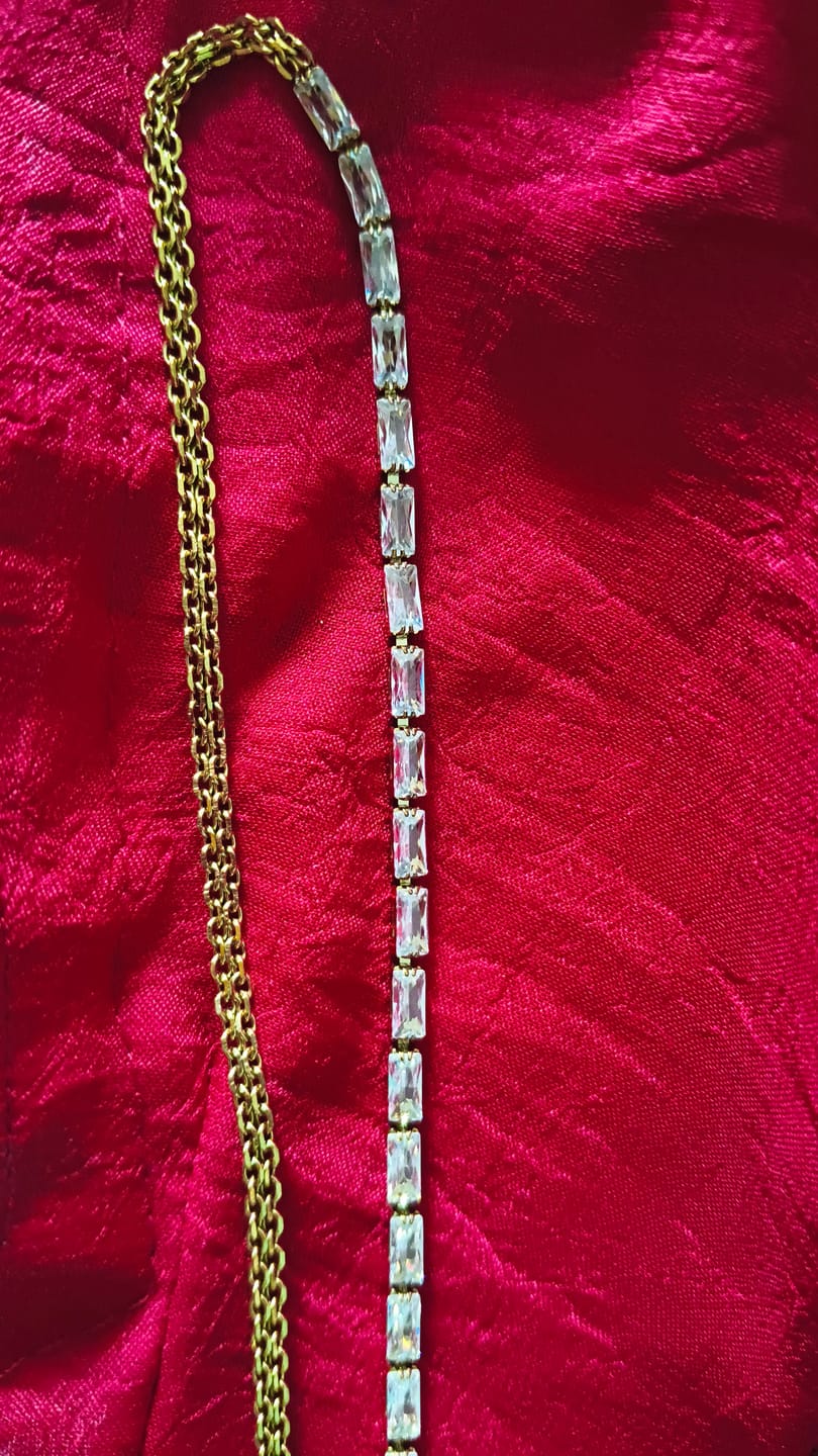 Customer photo review of Gold Zirconia Chain