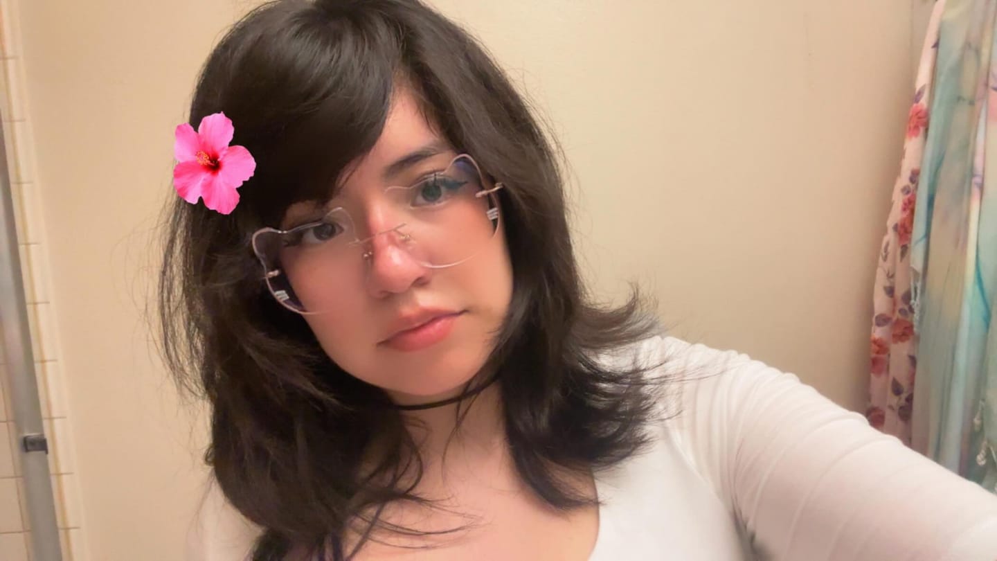 Customer photo review of Sora Eyeglasses