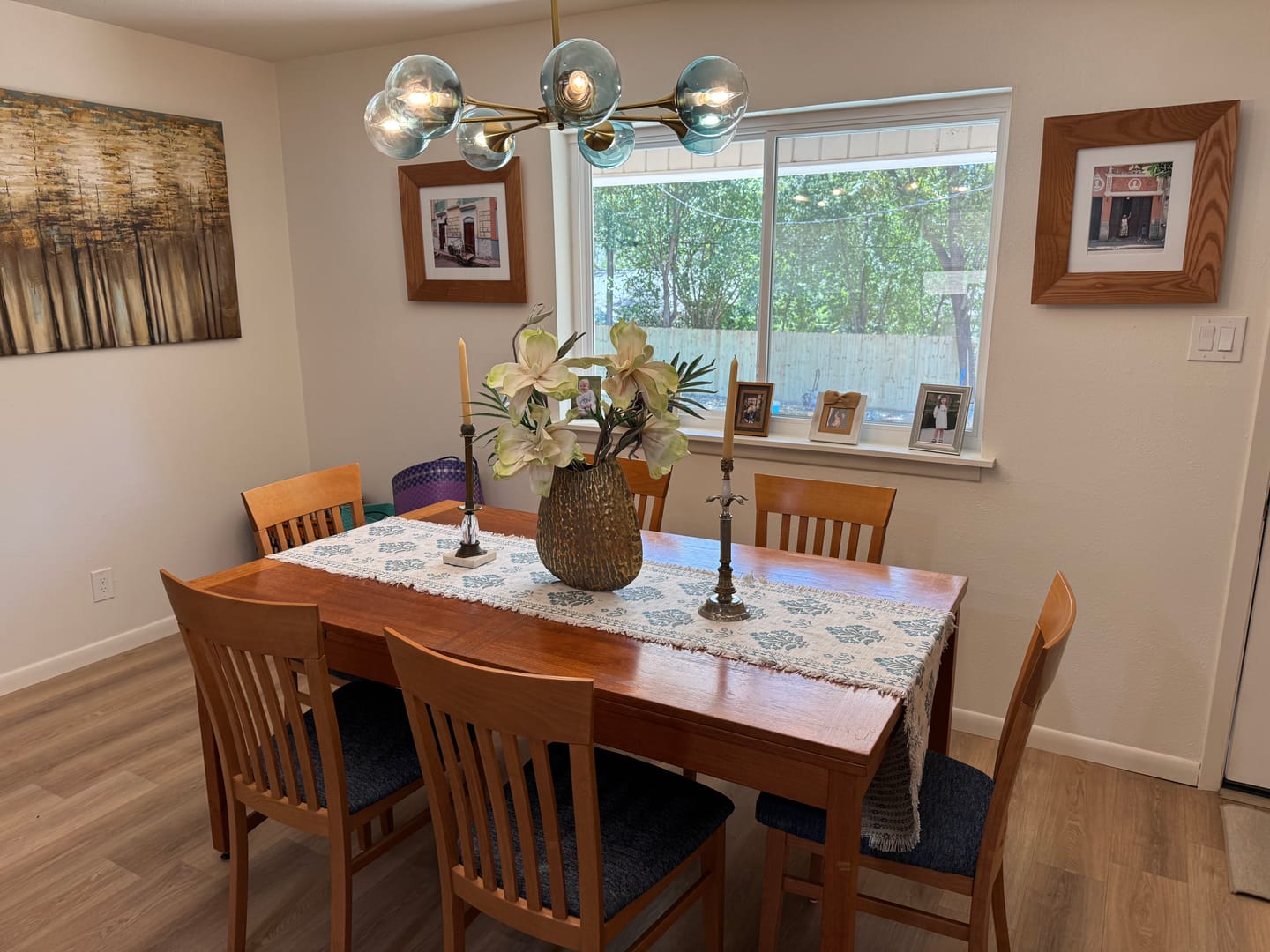 Customer photo review of Mid-century Sphere 7-Light Cyan-blue Glass Bubble Linear Chandelier