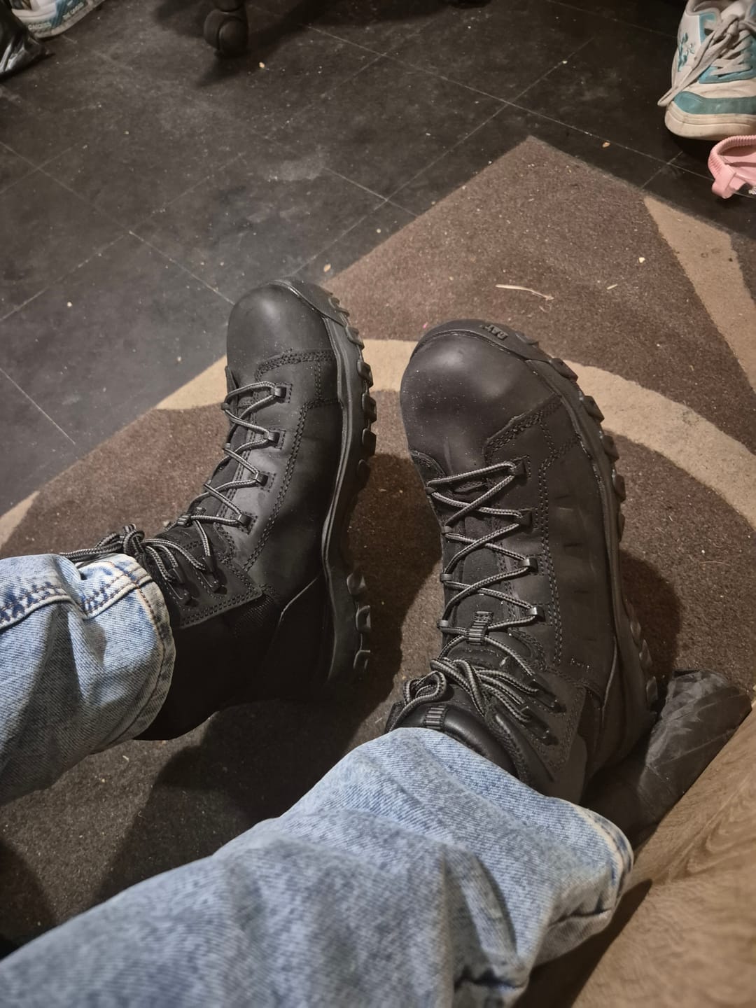 Customer photo review of Threshold Rebound Safety Boot S7L Black