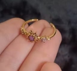 Customer photo review of Adjustable Enchanted Sun Ring with Iridescent Stone