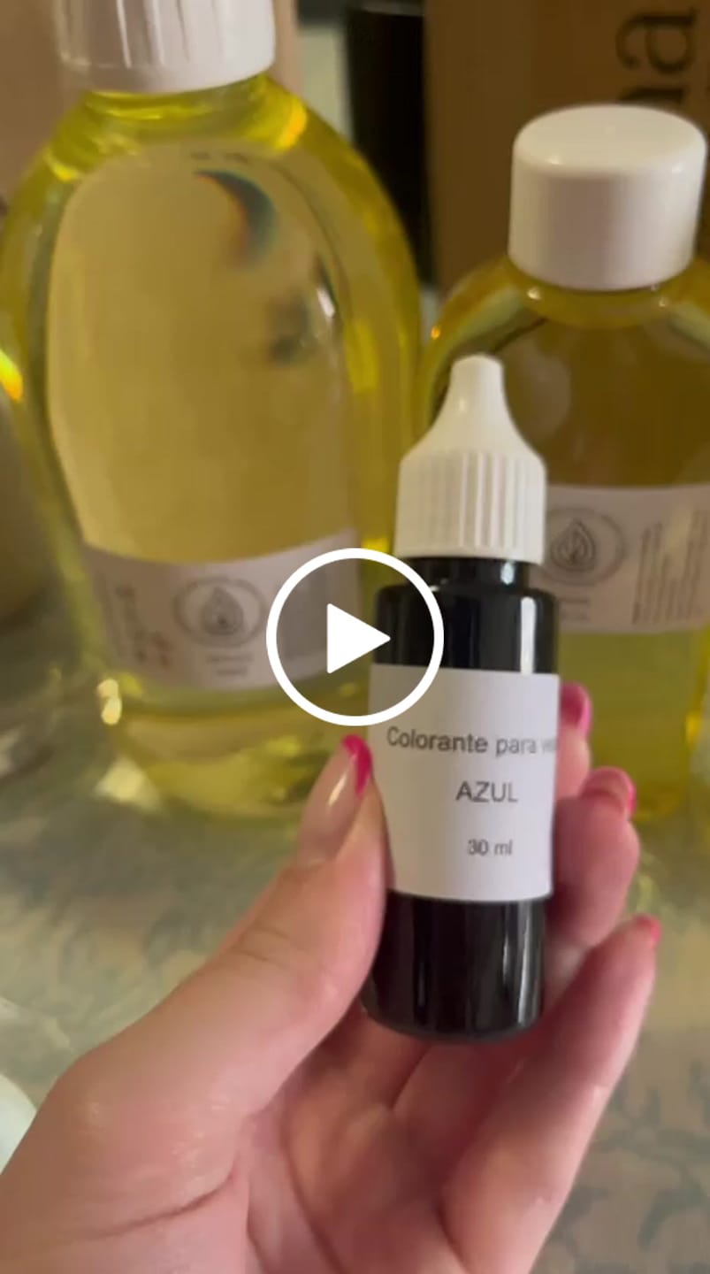 Customer video review of Colorante líquido para velas AZUL