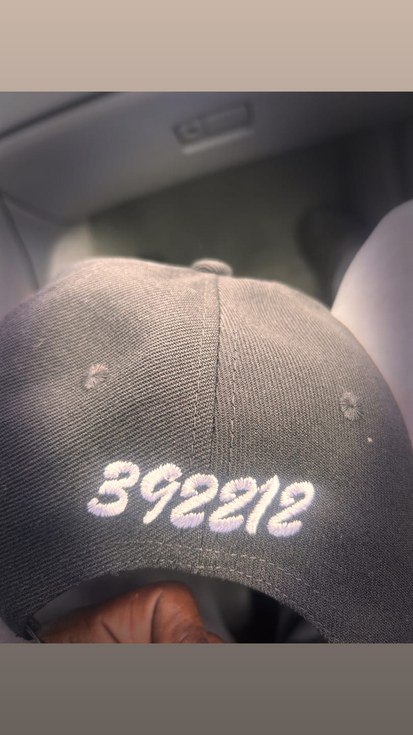 Customer photo review of Custom Black 3D Puff Embroidery Flat Embroidery Casual Sport Baseball Cap