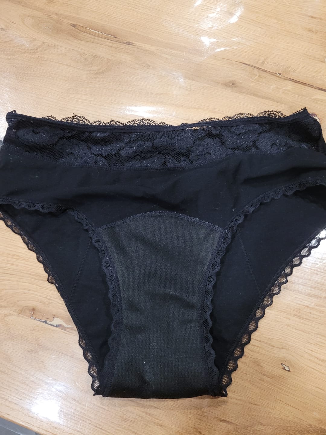 Customer photo review of Culotte Menstruelle Léa