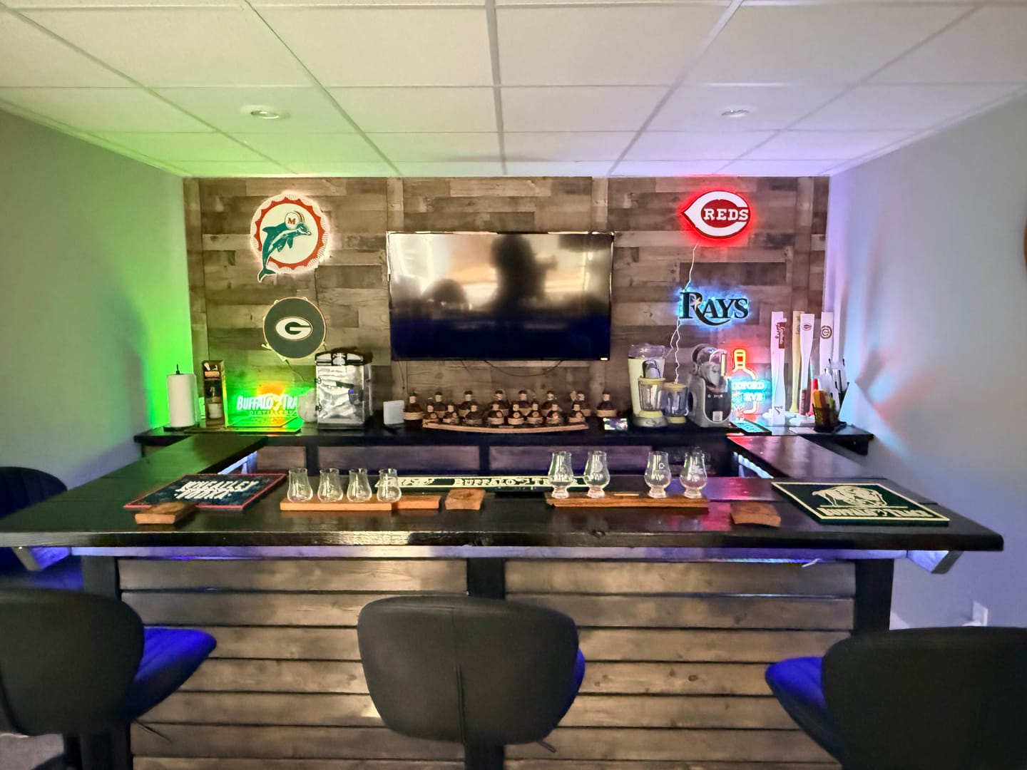 Customer photo review of Tampa Bay Rays Primary logo 3D Metal Wall Art
