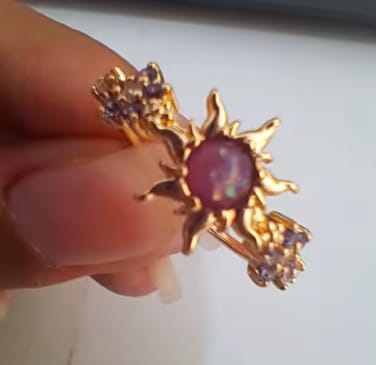 Customer photo review of Adjustable Enchanted Sun Ring with Iridescent Stone