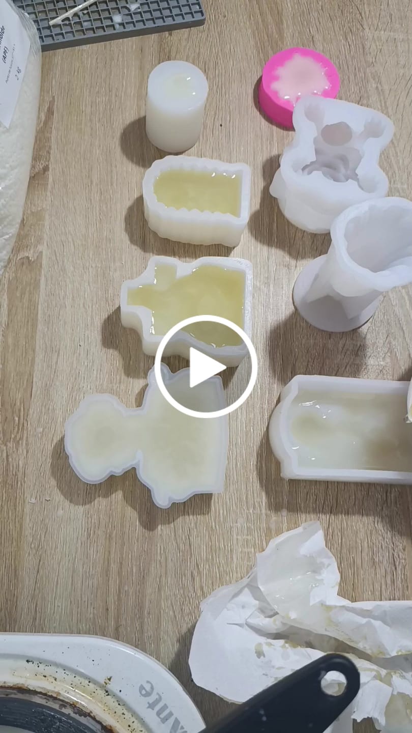 Customer video review of Cera de Soja para velas en Molde, Pilar y Wax-melts (APF)