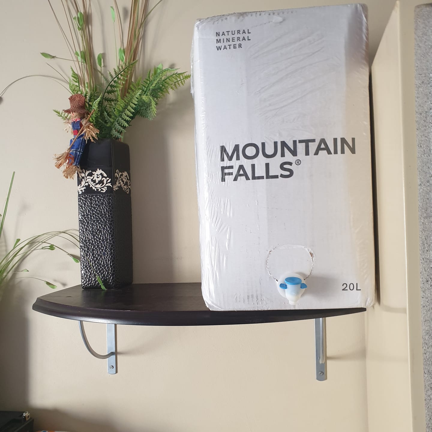 Customer photo review of AcquaBox by Mountain Falls 20L – STILL Mineral Water (on tap Bag-in-Box)