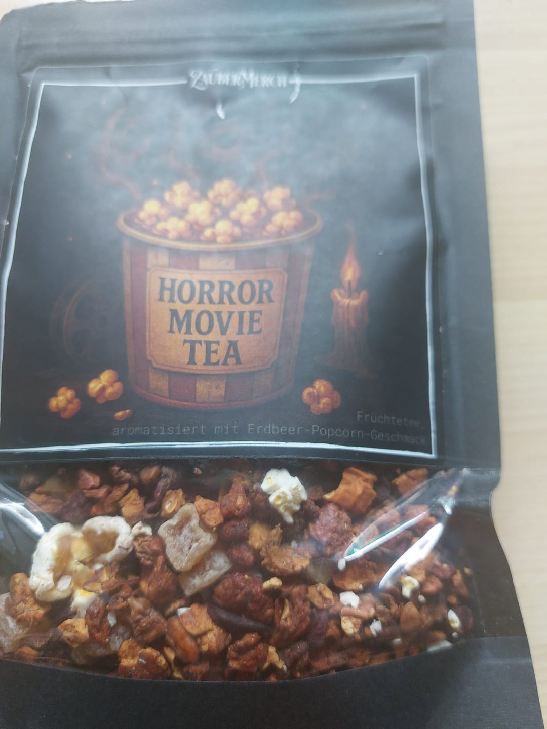Customer photo review of Horror Movie Tea – Früchtetee mit Erdbeer-Popcorn-Geschmack | Halloween Tee