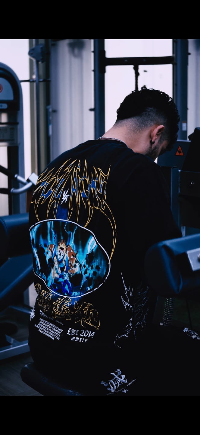 Customer photo review of 4297 - Demon Slayer: Kimetsu no Yaiba - Anime Tees
