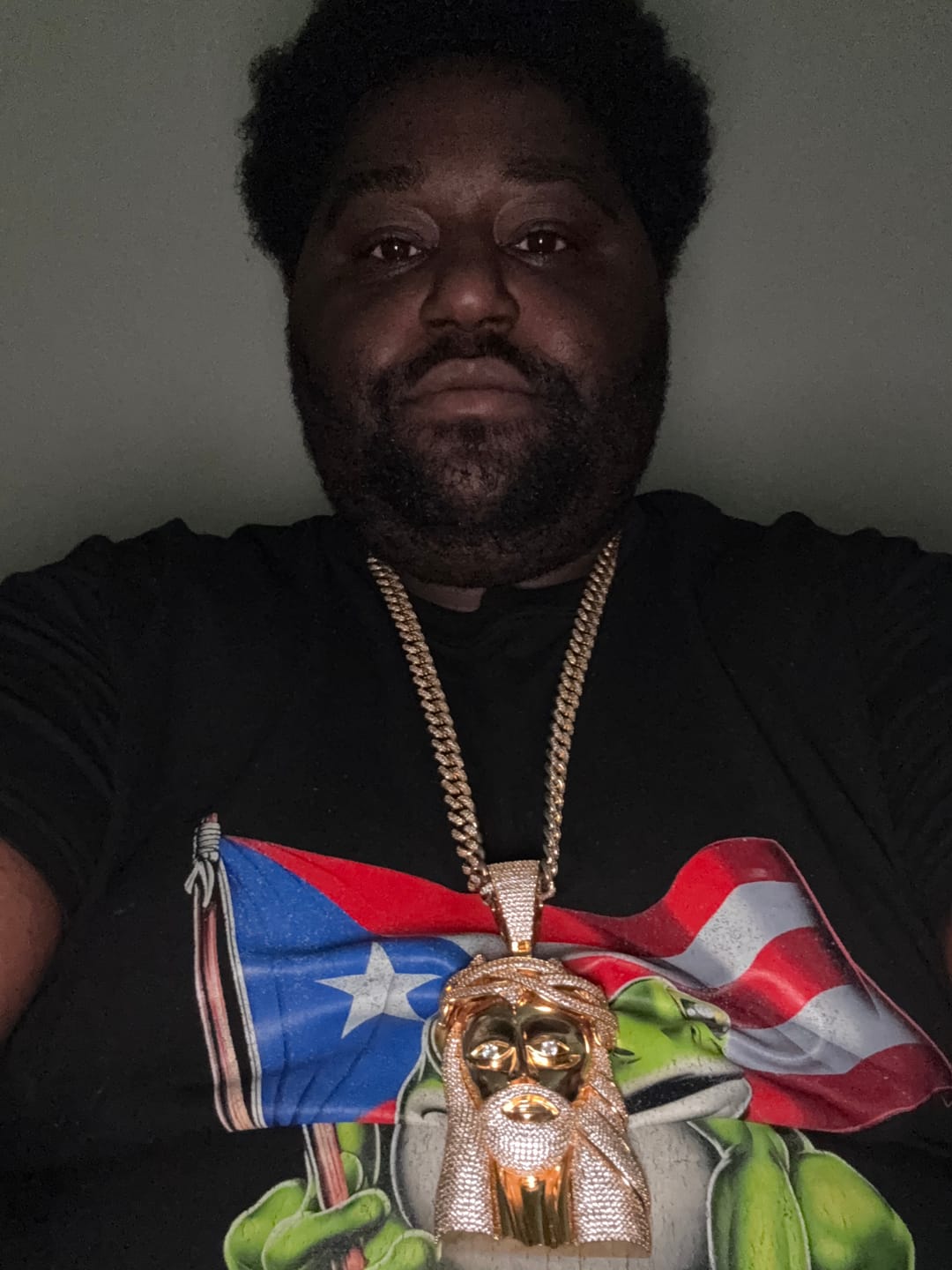 Customer photo review of Oversized Jesus Head Pendant