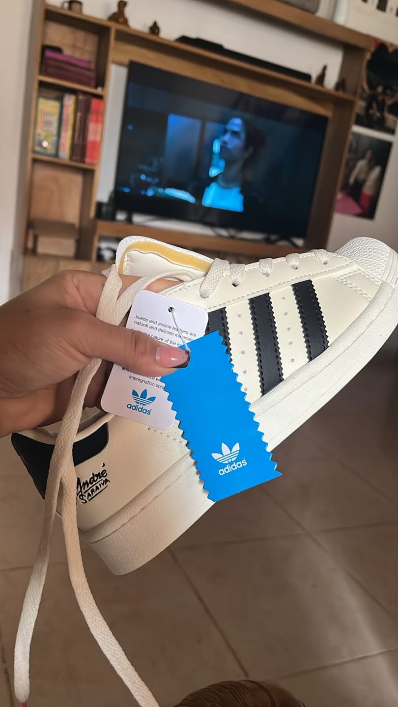 Customer photo review of ADIDAS SUPERSTAR